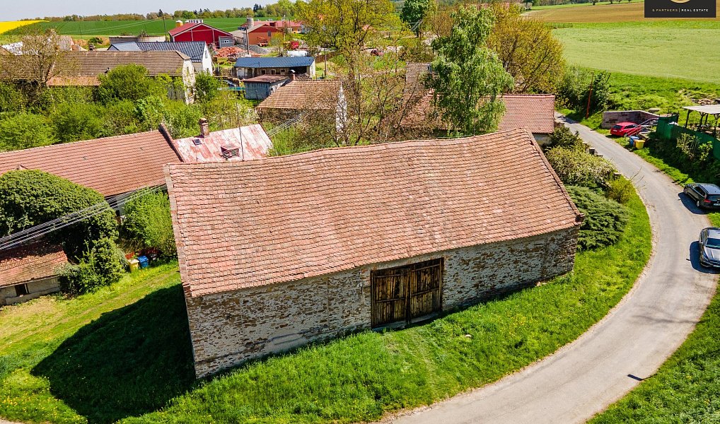 Prodej domu 167 m² s pozemkem 5 209 m², Červené Pečky – náhled fotky 33