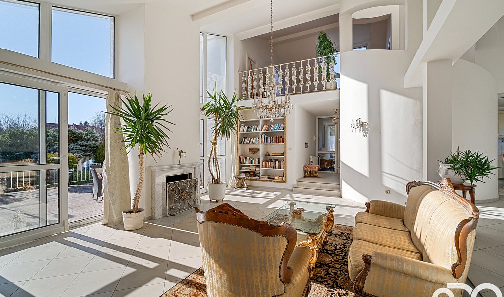 Prodej domu 388 m² s pozemkem 1 730 m², Senohraby – náhled fotky 16