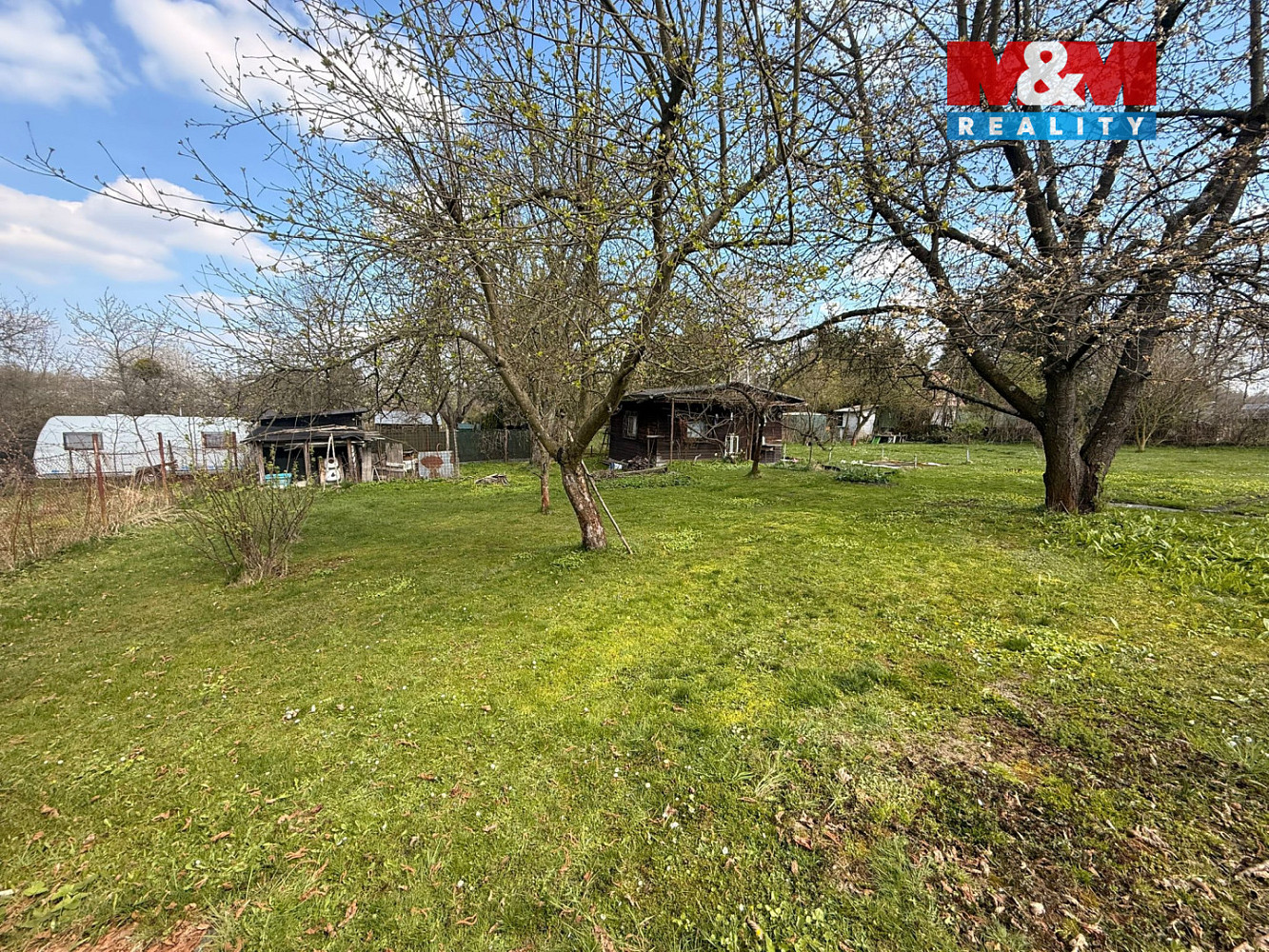 Prodej zahrady 899 m² – další