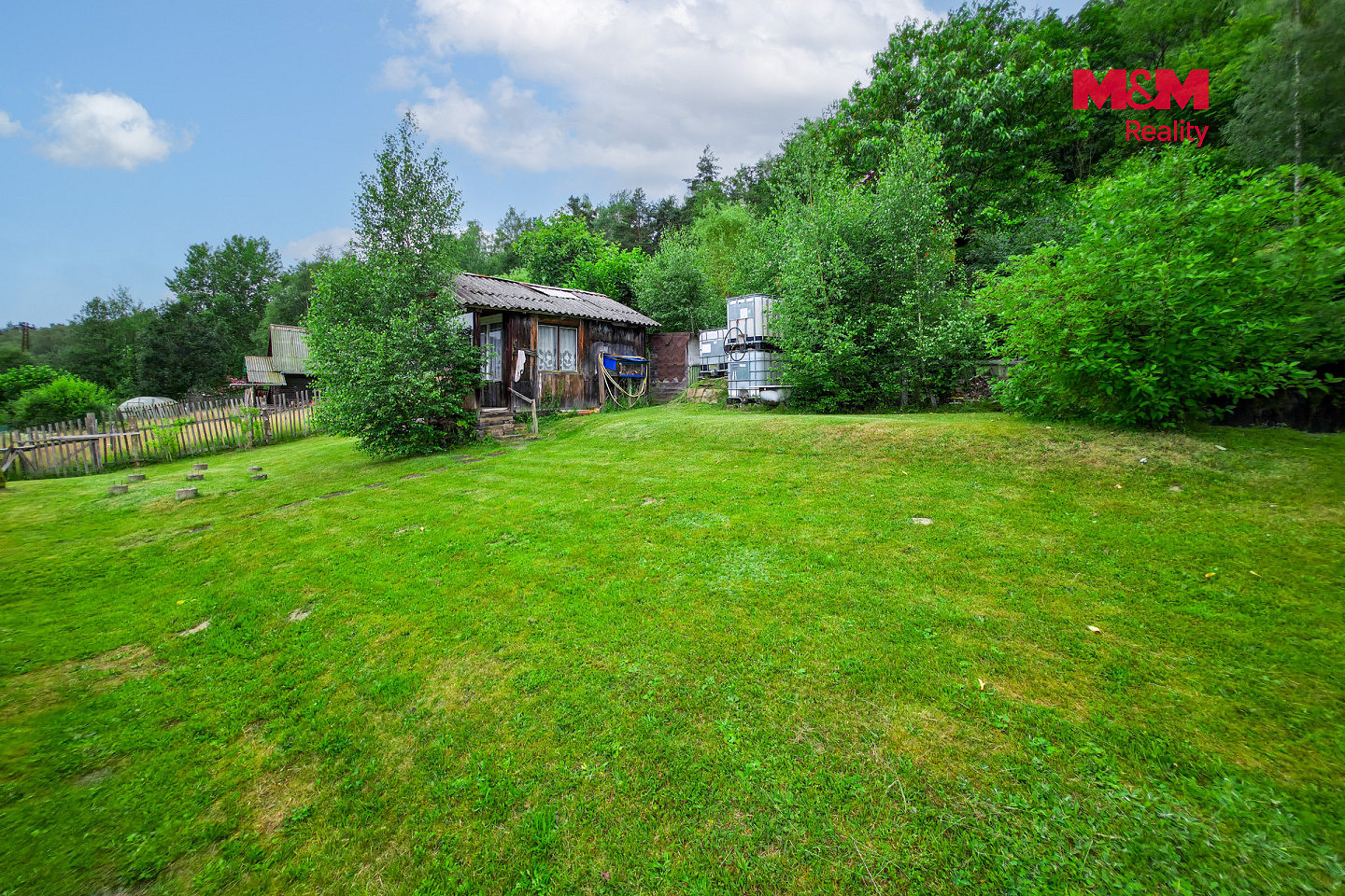 Prodej zahrady 645 m² – další