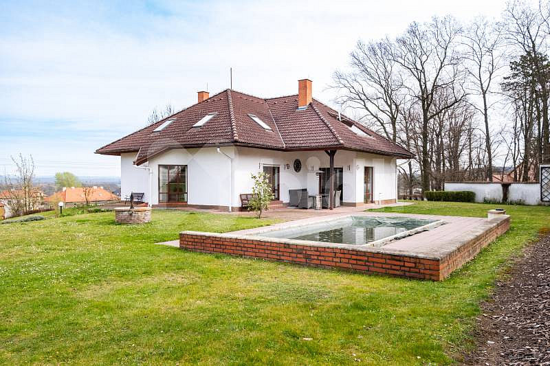 Prodej domu 220 m² s pozemkem 1 824 m² — photo 5