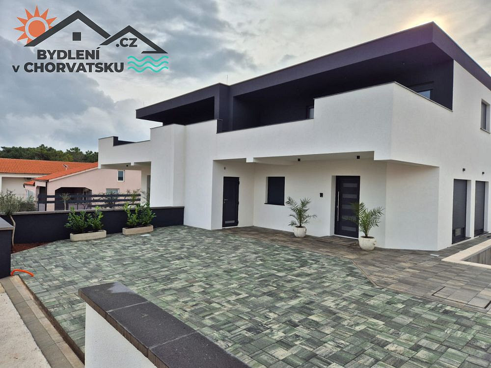 Prodej domu 602 m² s pozemkem 602 m²