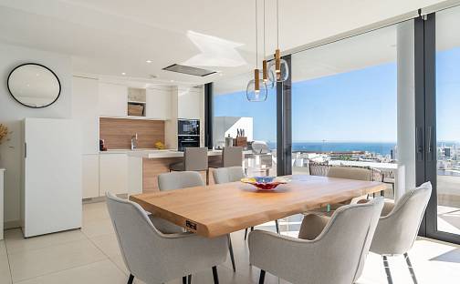 Prodej bytu 4+kk 120 m², Fuengirola, Španělsko