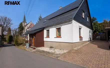 Prodej domu 180 m² s pozemkem 611 m², Kamenická, Vejprty, okres Chomutov