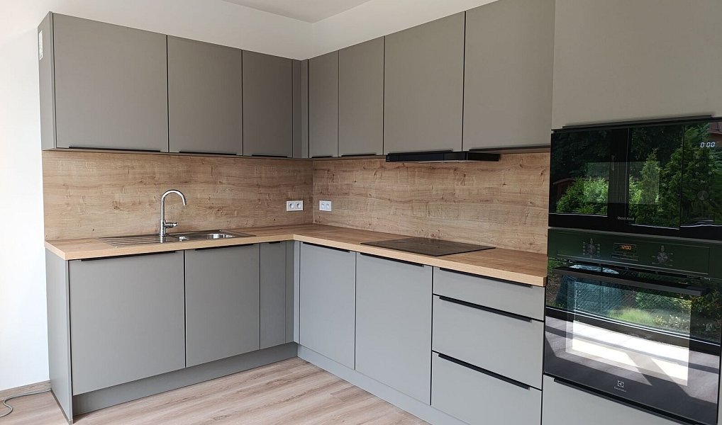 Pronájem bytu 3+kk 72 m², Bystřany – náhled fotky 3