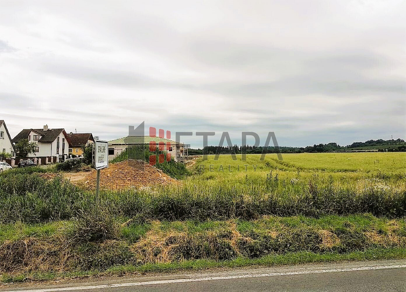 Prodej stavebního pozemku 4 932 m²
