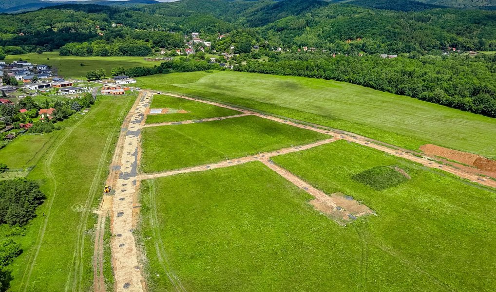 Prodej stavebního pozemku 871 m², Dubí – náhled fotky 32