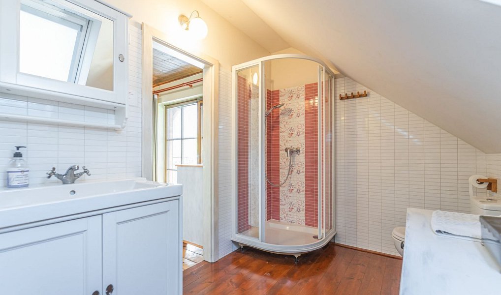 Prodej chaty/chalupy 106 m² s pozemkem 1 087 m², Zbečno – náhled fotky 25
