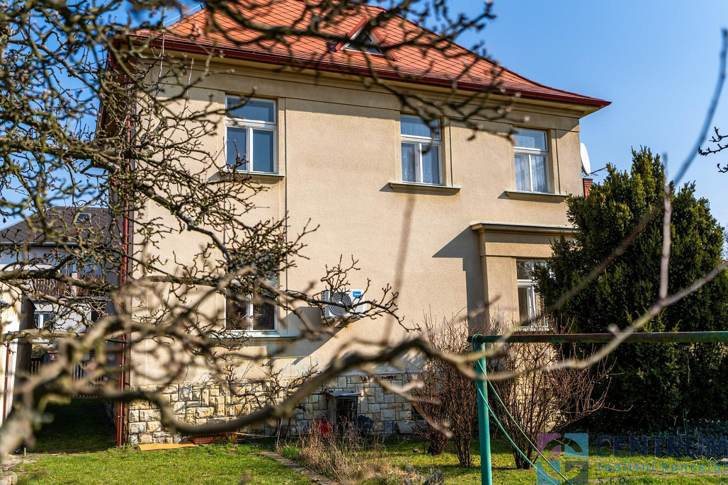 Prodej domu 163 m² s pozemkem 686 m² – fotografie 3