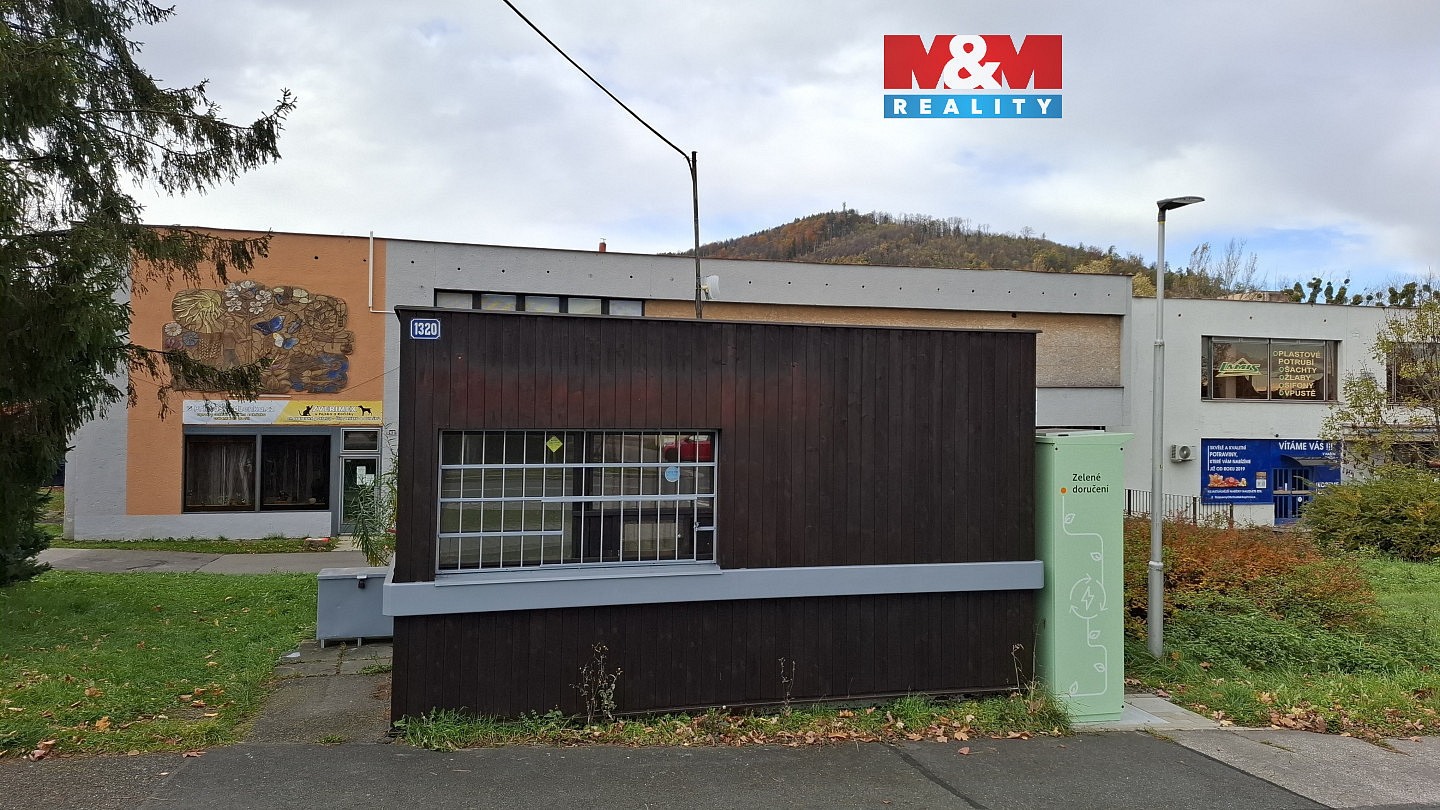Pronájem obchodních prostor 15 m²