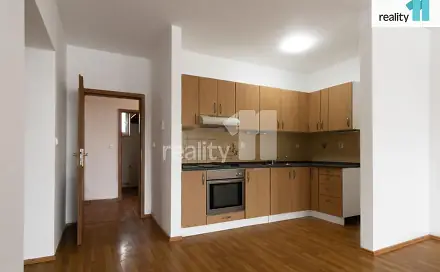 Pronájem bytu 3+kk 82 m², Unhošťská, Hostivice, okres Praha-západ