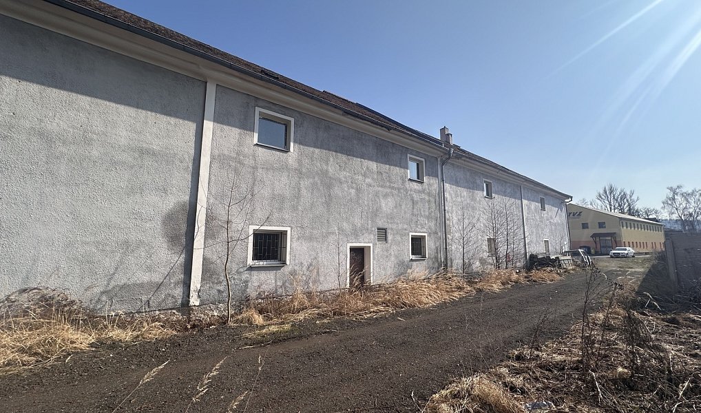 Prodej obchodních prostor 1 900 m², Karlovy Vary – náhled fotky 3