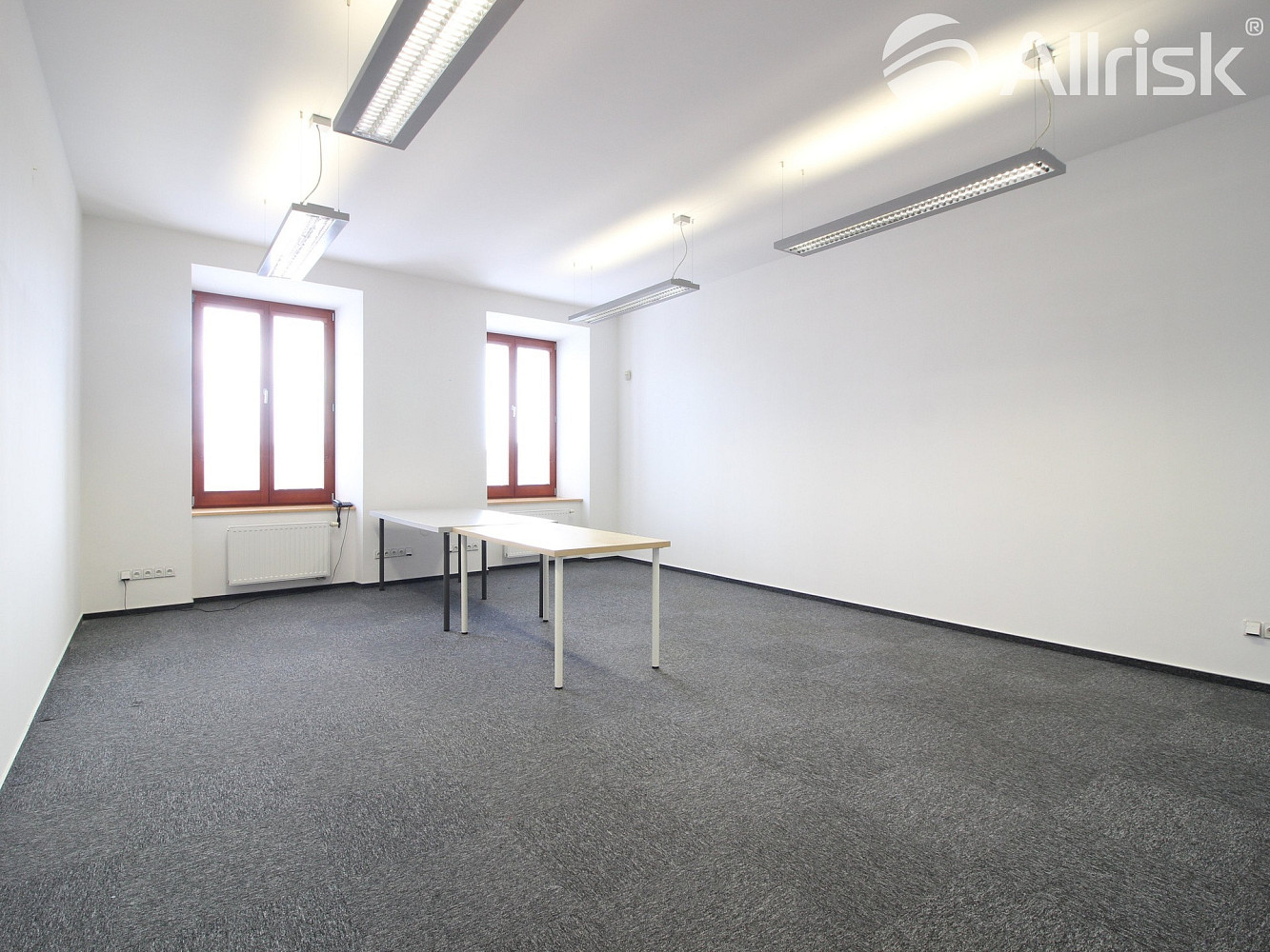 Pronájem kanceláře 106 m² – fotografie 2
