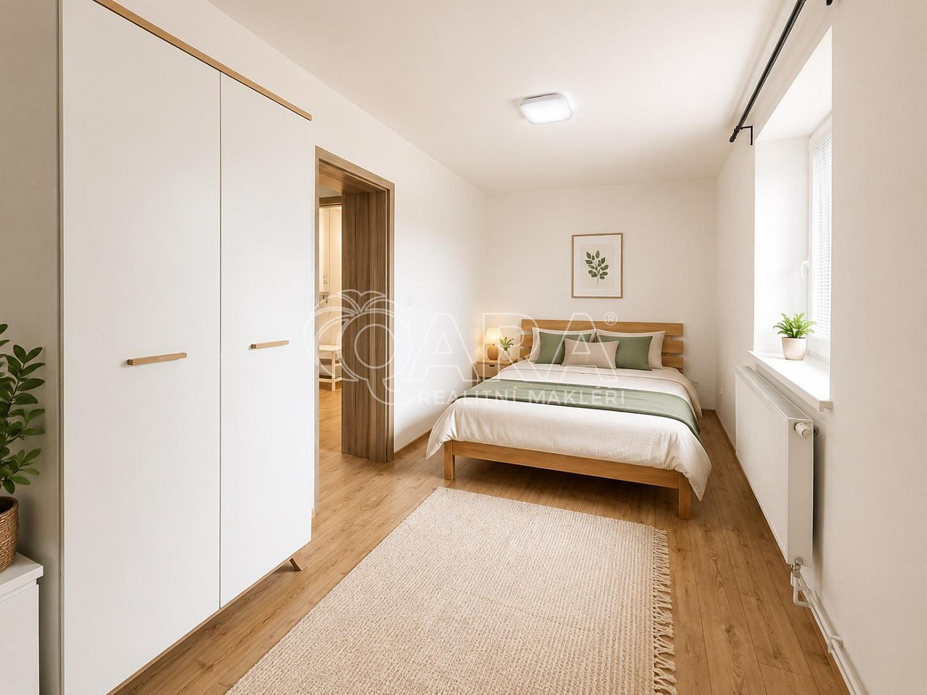 Pronájem bytu 2+kk 55 m² – pohled 2