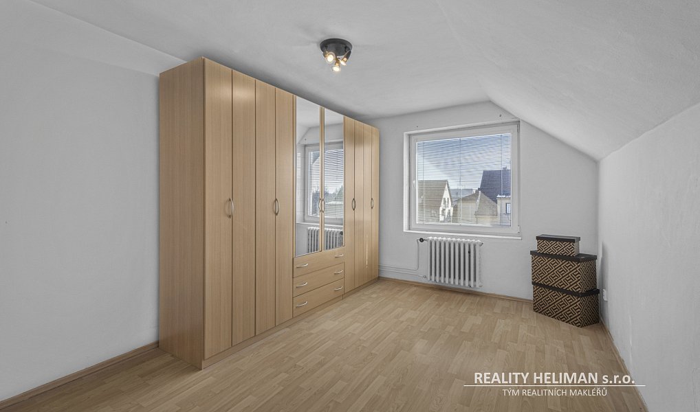 Prodej domu 393 m² s pozemkem 775 m², Líbeznice – náhled fotky 16