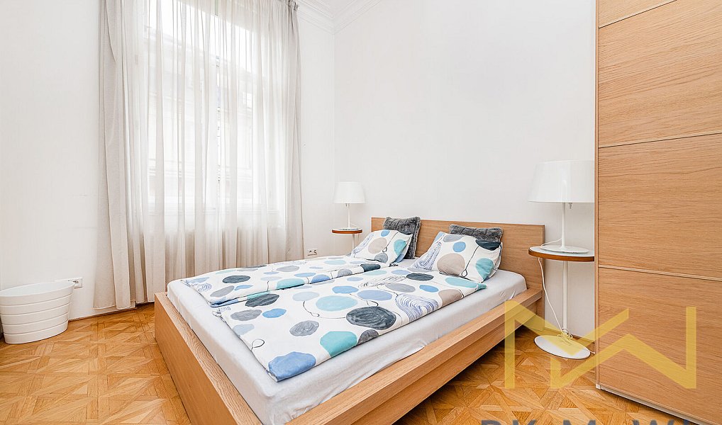 Pronájem bytu 4+kk 146 m², Praha – náhled fotky 7