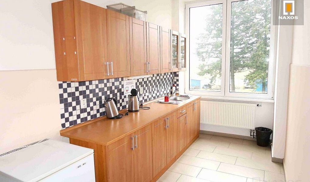Pronájem kanceláře 300 m², Petřvald – náhled fotky 5