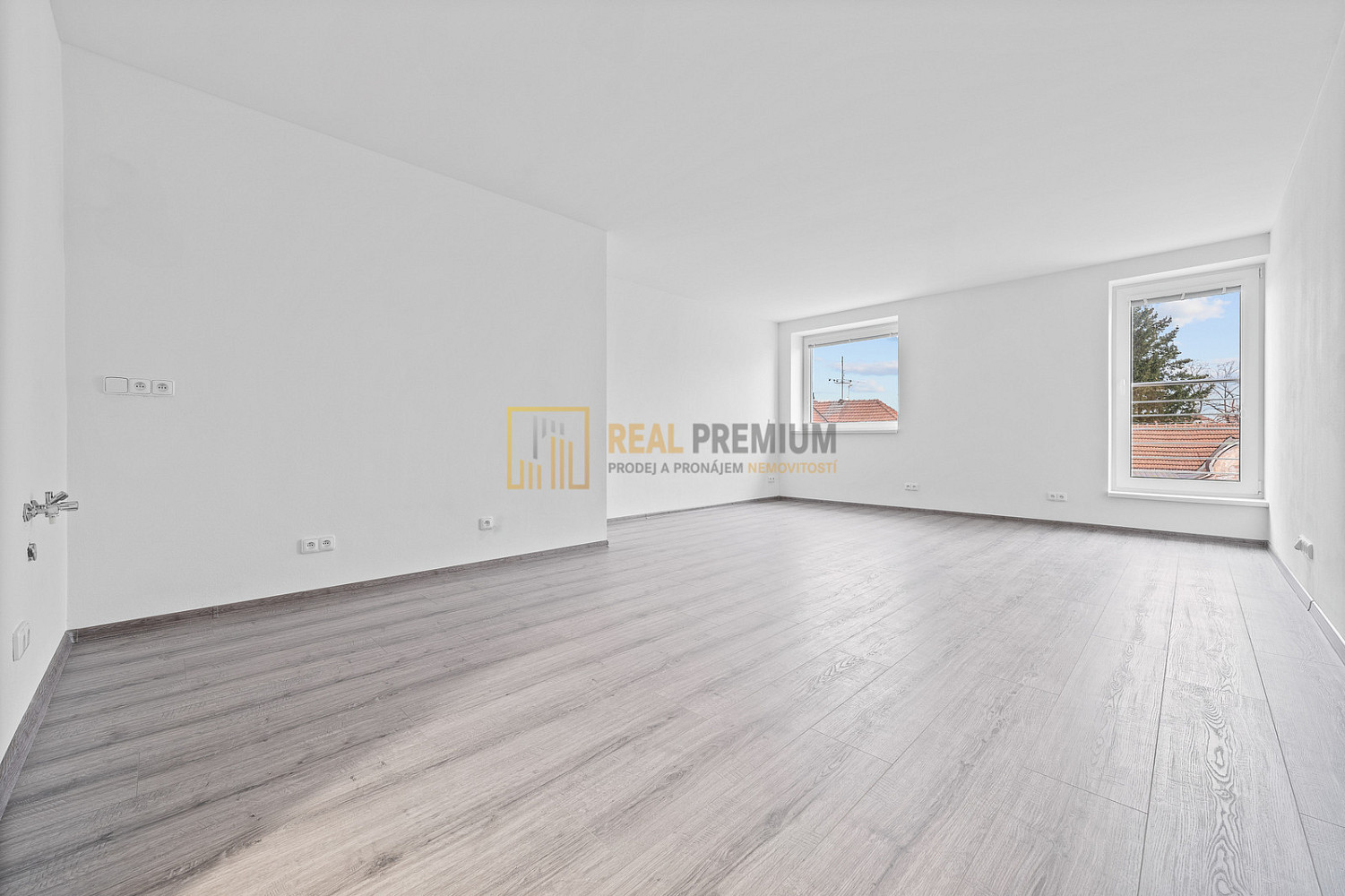 Prodej komerčního objektu (jiného typu) 36 m² — photo 2