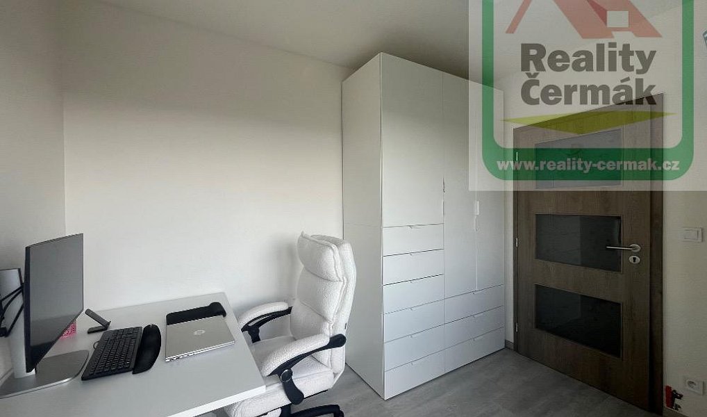 Prodej bytu 3+kk 88 m², Holýšov – náhled fotky 14
