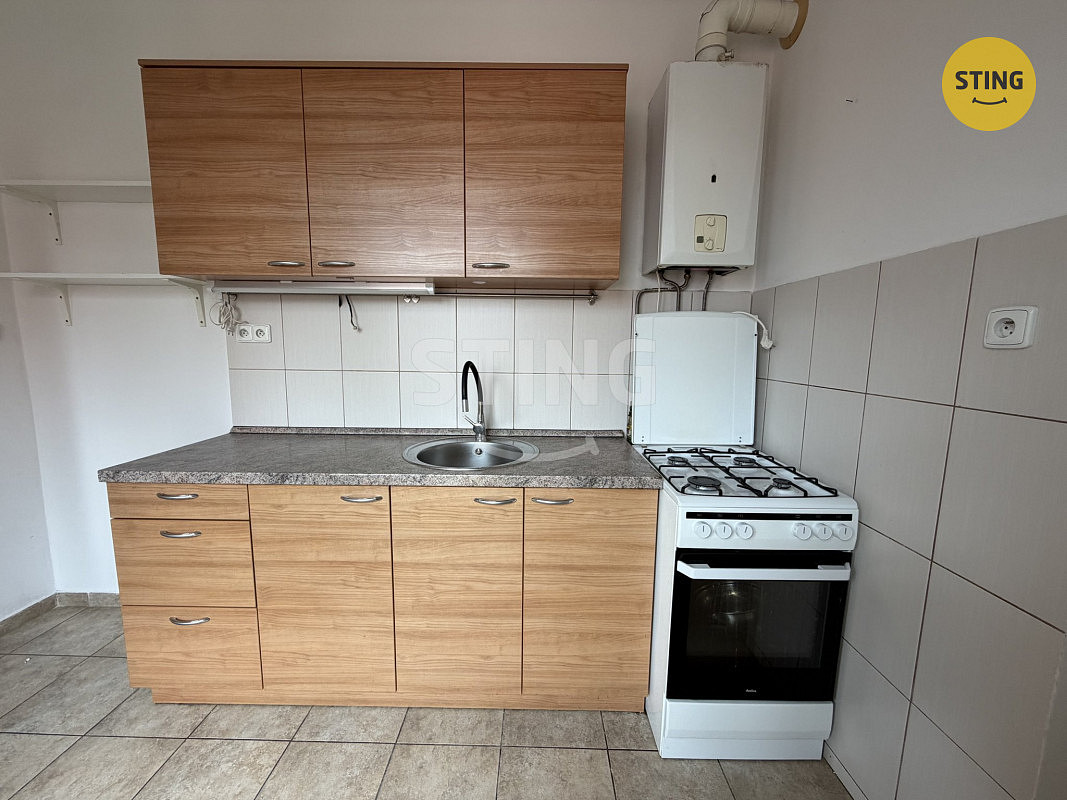 Pronájem bytu 2+1 50 m² – fotografie 2