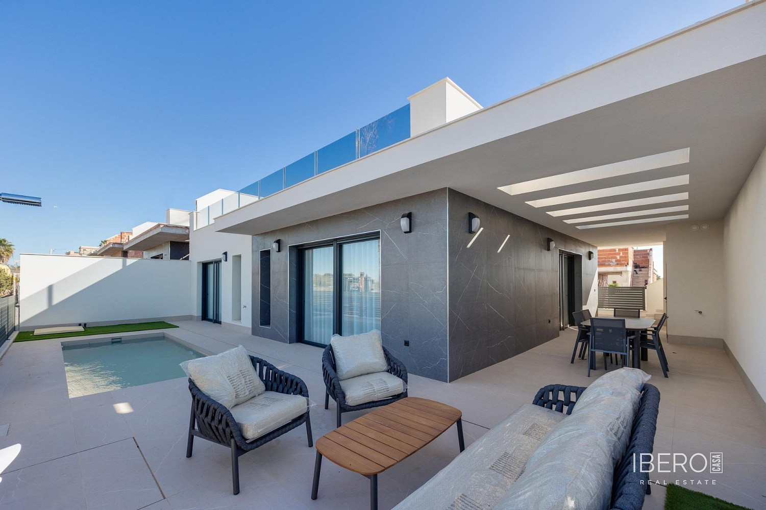 Prodej domu 100 m² s pozemkem 247 m²