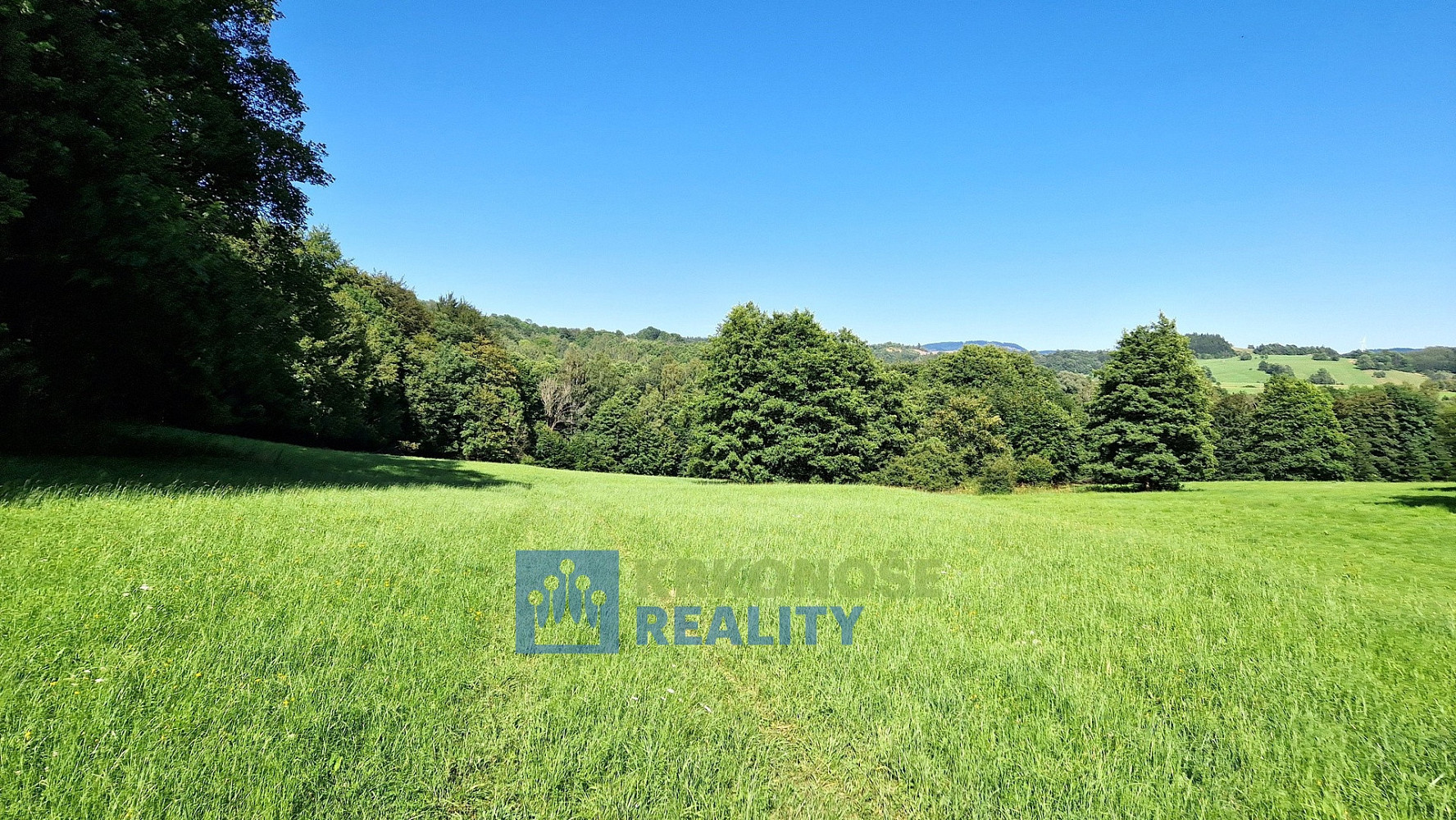 Land, 68585 m²