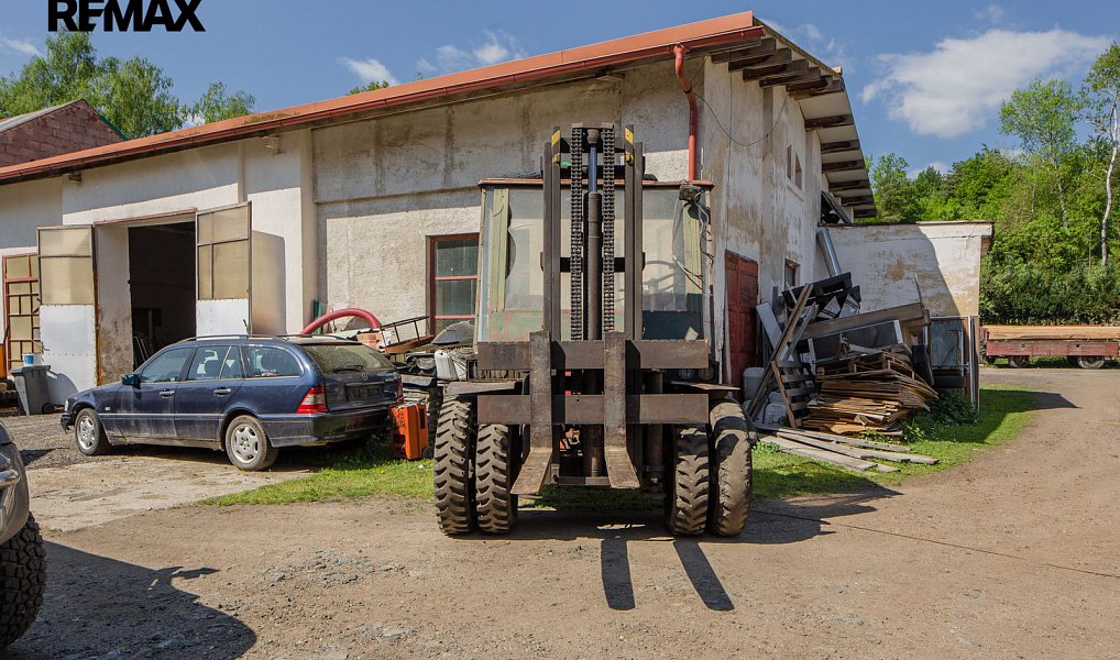 Pronájem výrobních prostor 300 m², Babice u Rosic – náhled fotky 23