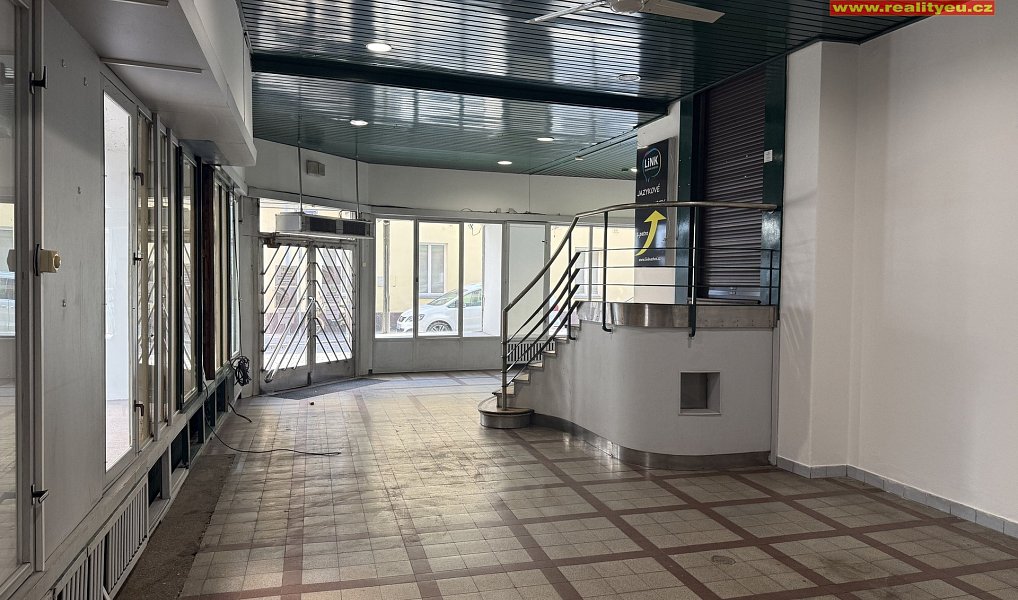 Pronájem obchodních prostor 169 m², Náchod – náhled fotky 5