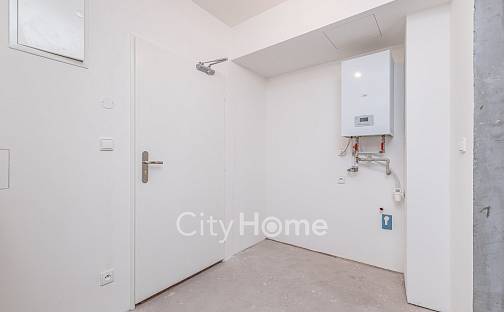 Prodej bytu 2+1 80 m², Ke Koulce, Praha 5 - Smíchov