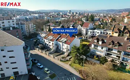 Prodej domu 320 m² s pozemkem 105 m², Soukalova, Praha 4 - Modřany