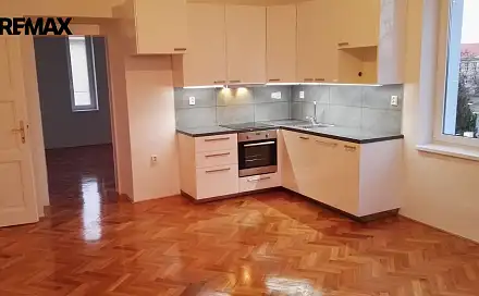 Pronájem bytu 3+kk 96 m², Mladoboleslavská, Praha 9 - Kbely
