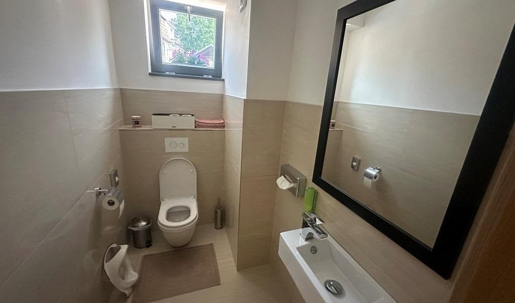 Prodej domu 216 m² s pozemkem 479 m², Praha – náhled fotky 18