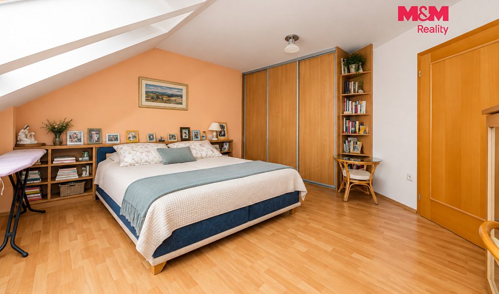 Prodej domu 179 m² s pozemkem 384 m², Čáslav – náhled fotky 14
