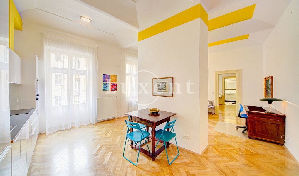 Pronájem bytu 2+kk 67 m², Praha – náhled fotky 2