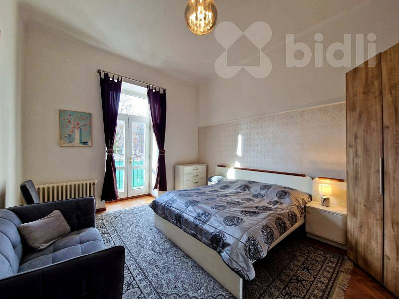 Pronájem bytu 2+kk 70 m² – fotografie 2