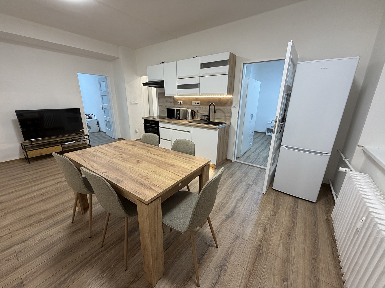 Pronájem bytu 3+kk 50 m² – fotografie 2