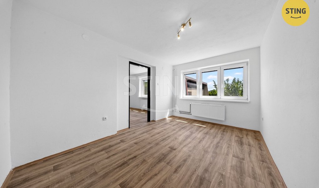 Prodej domu 220 m² s pozemkem 689 m², Dolní Lhota – náhled fotky 8