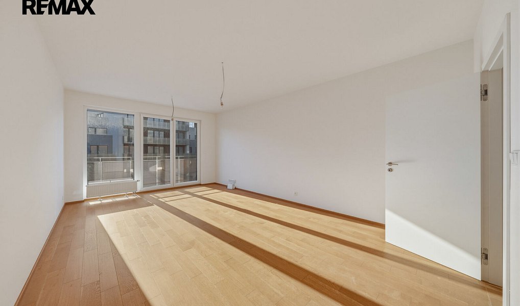 Prodej bytu 1+kk 37 m², Praha – náhled fotky 10