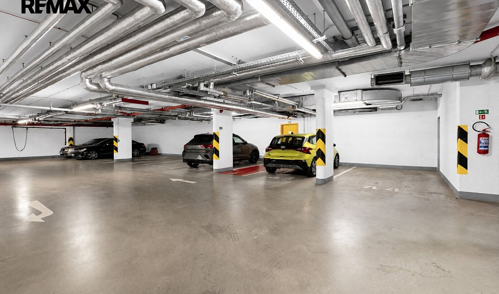 Prodej bytu 3+kk 90 m², Praha – náhled fotky 30