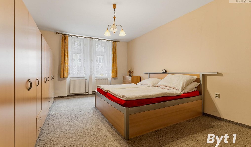 Prodej domu 330 m² s pozemkem 359 m², Duchcov – náhled fotky 5