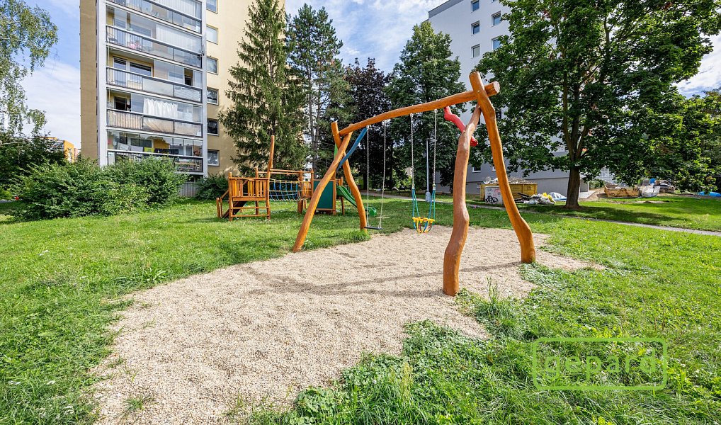 Prodej bytu 2+kk 47 m², Praha – náhled fotky 30