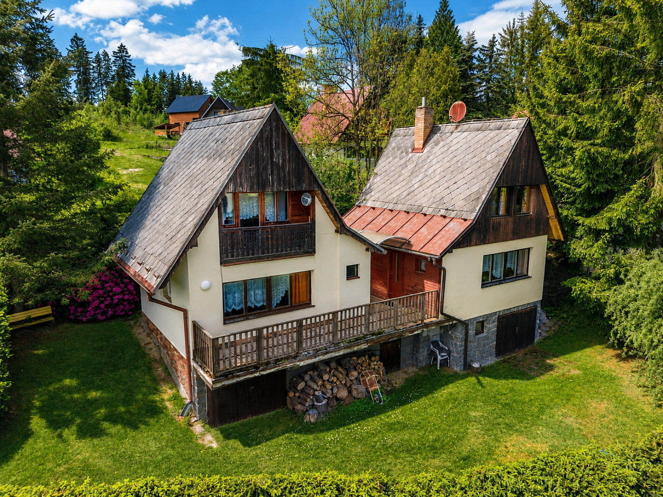 Prodej chaty/chalupy 145 m² s pozemkem 393 m²