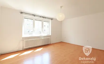 Pronájem bytu 3+1 64 m², Třešňová, Lysá nad Labem, okres Nymburk
