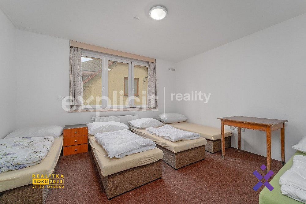 Prodej ubytovacího objektu 600 m² – fotografie 4