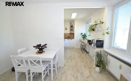 Pronájem bytu 3+kk 63 m²