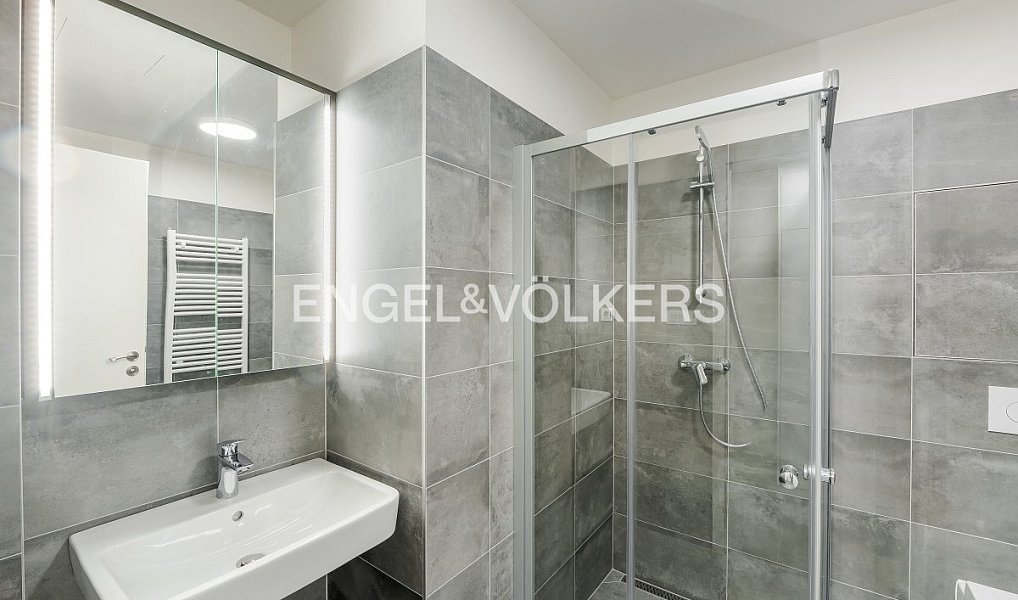 Pronájem bytu 1+kk 32 m², Praha – náhled fotky 4