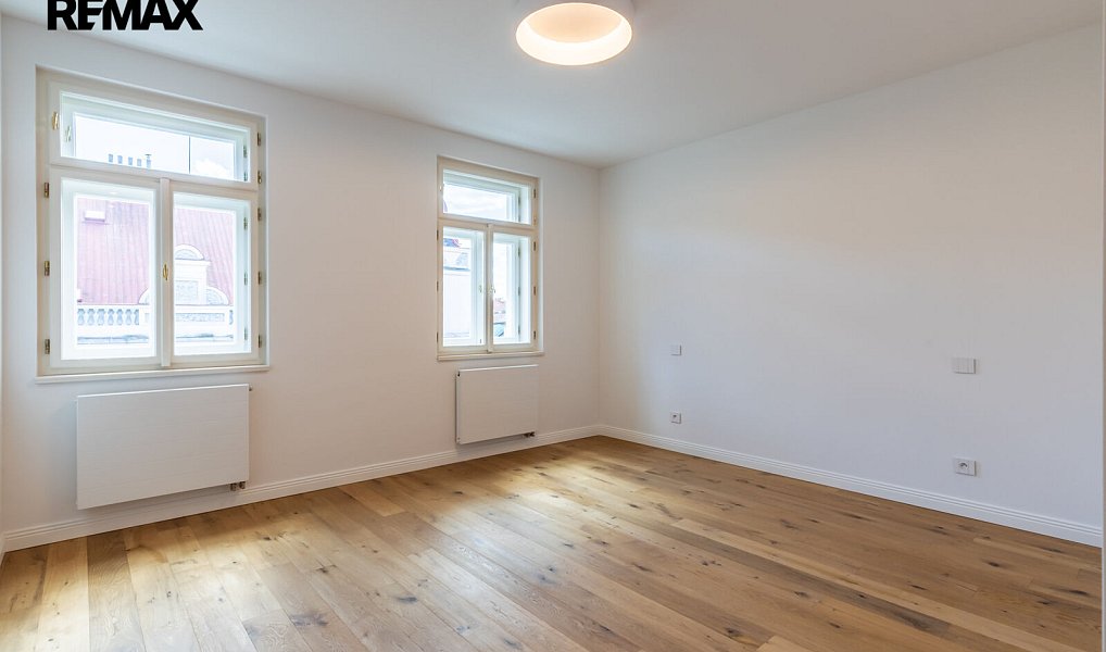 Pronájem bytu 4+kk 130 m², Praha – náhled fotky 7