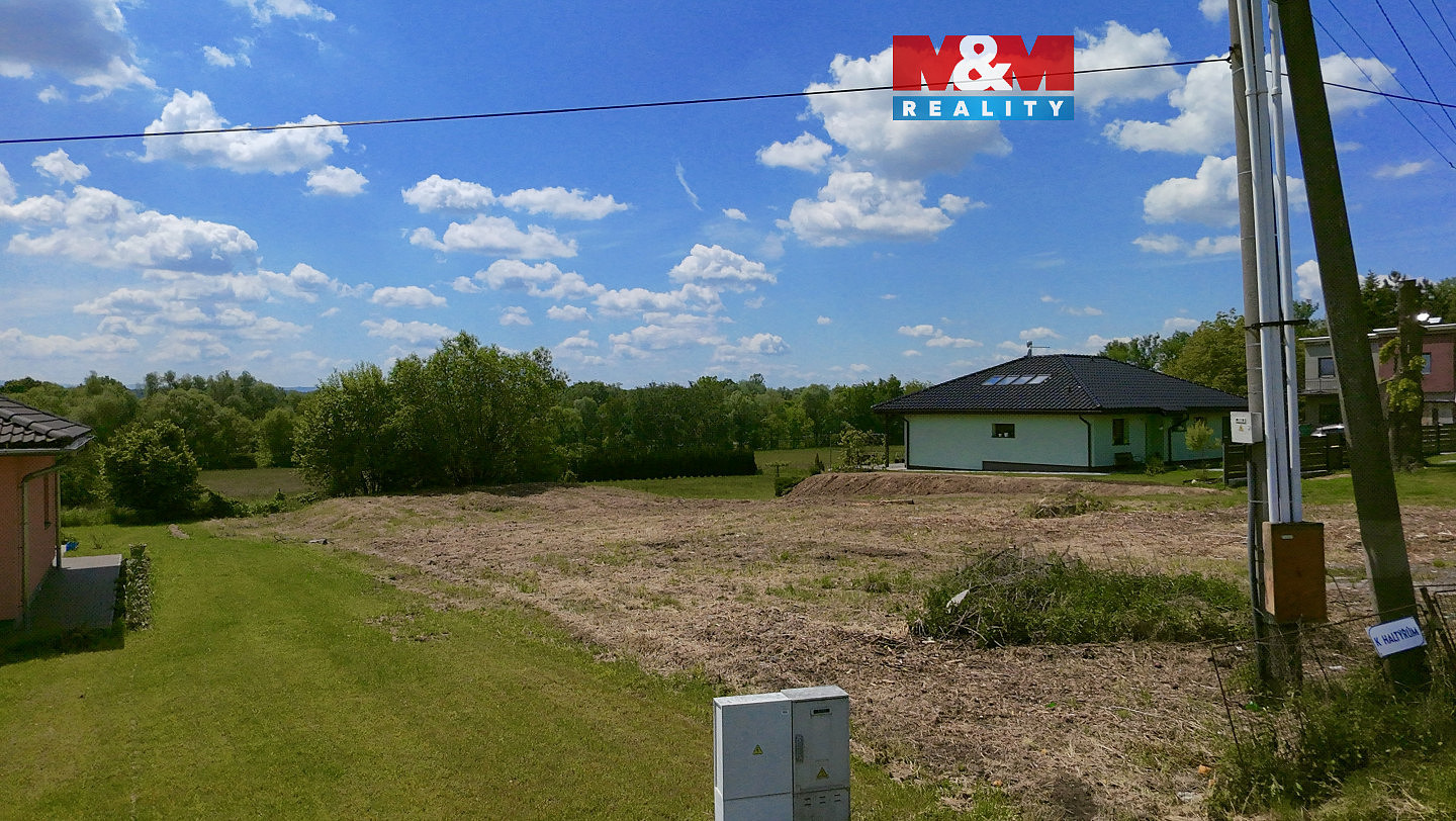 Prodej stavebního pozemku 1 233 m²