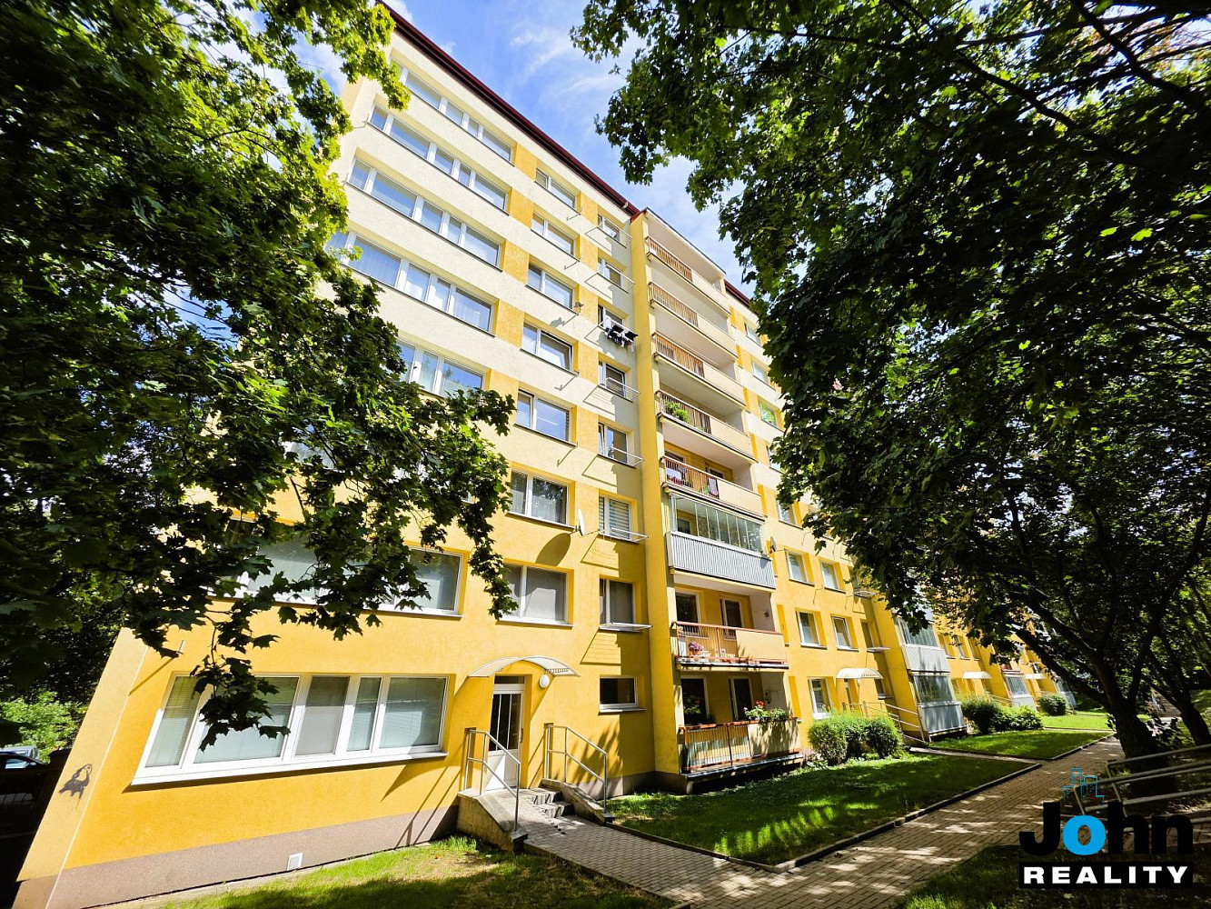 Prodej bytu 2+kk 40 m² – fotografie 2