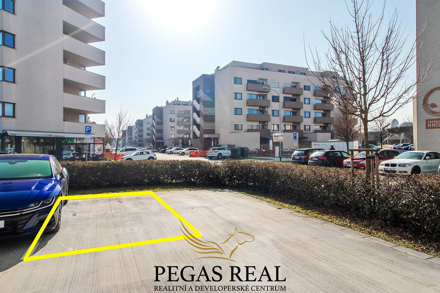 Pronájem parkovacího stání 13 m2, Brno-Slatina